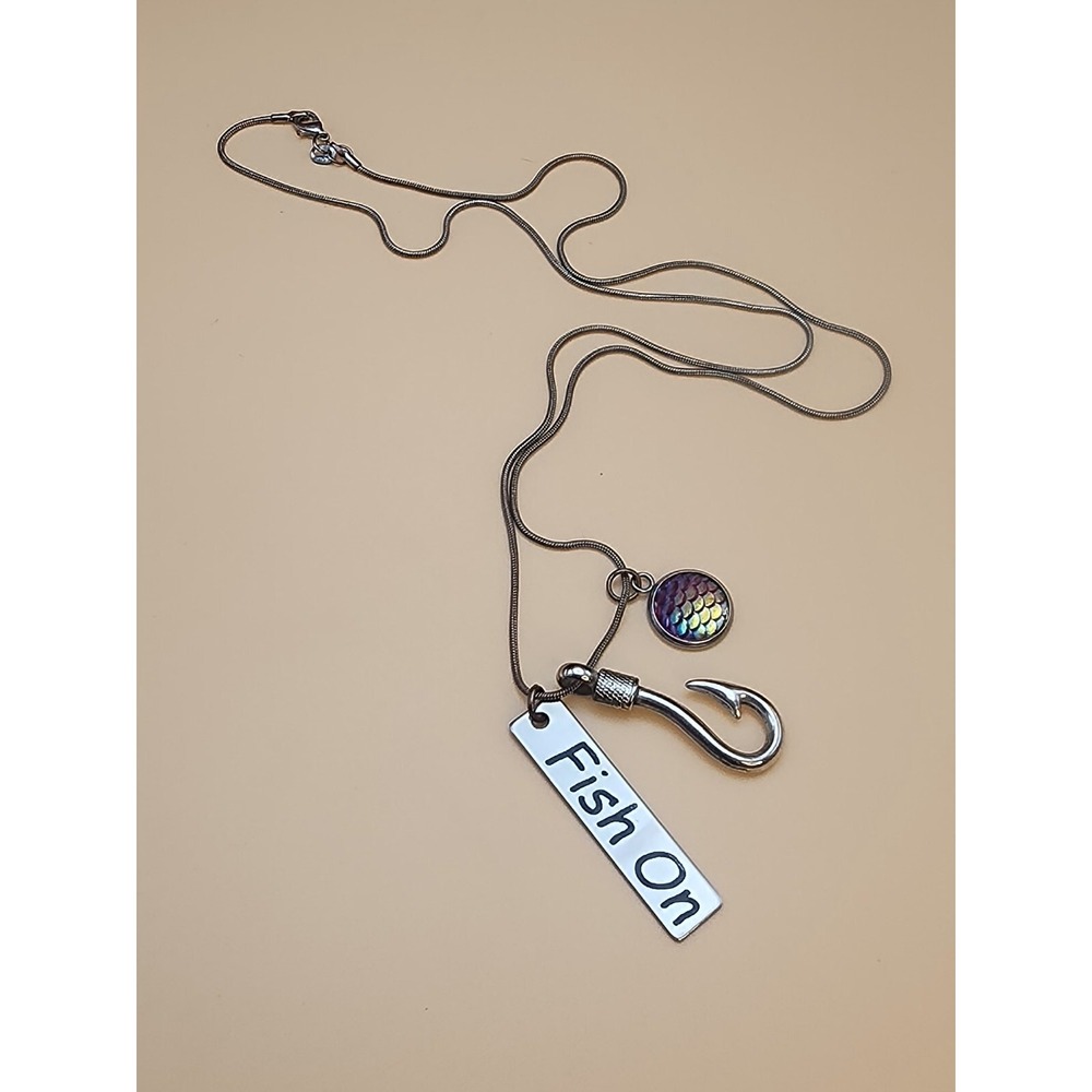 'FISH ON' 10K White Gold Plate Fish Hook & Iridescent Scales‎ Charm Necklace